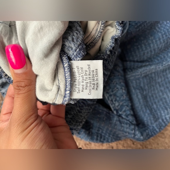 Johnny was - Picture 4 of 6